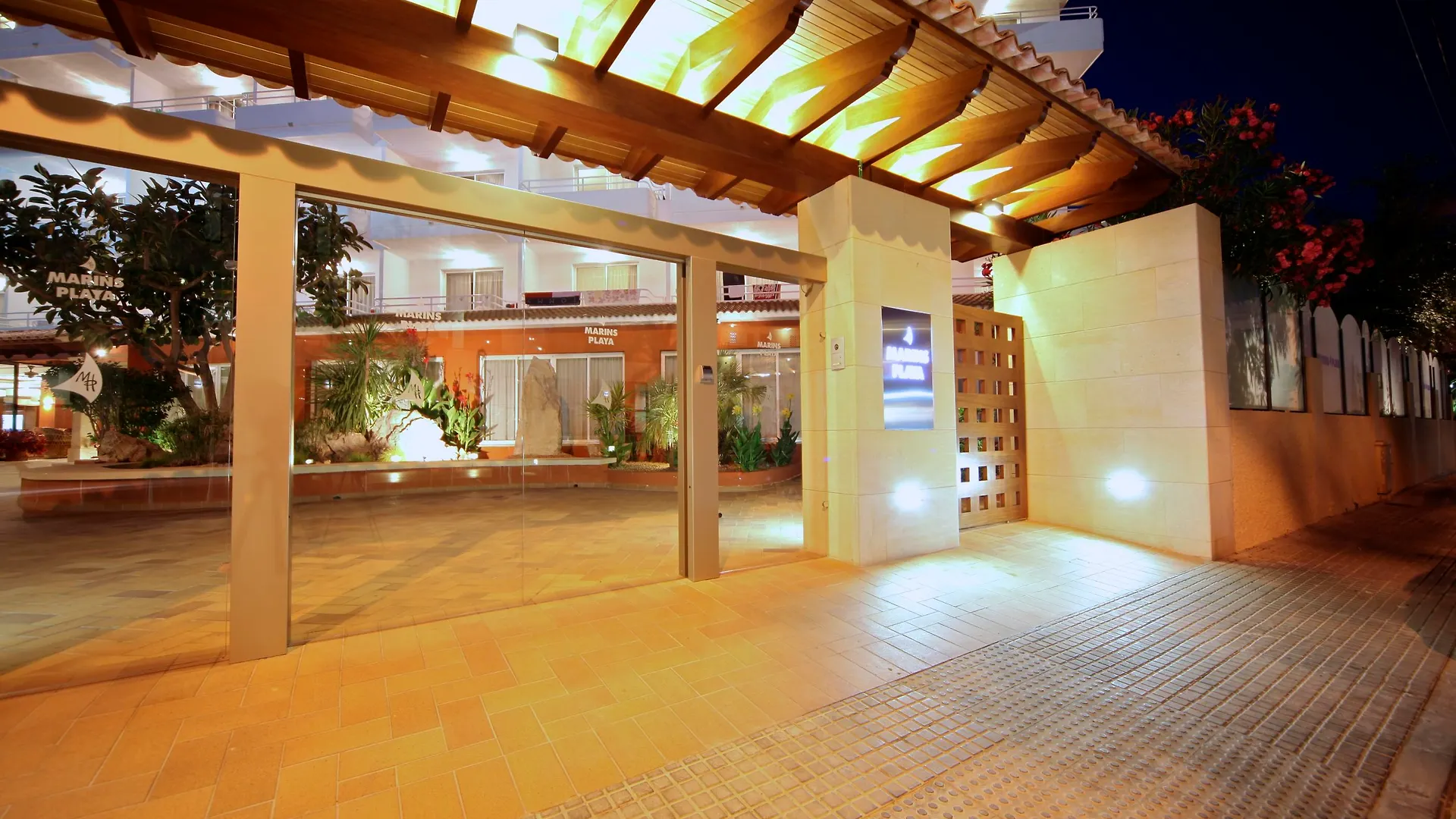 Marins Suites - Adults Only Hotel Cala Millor