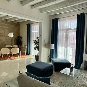 Apartment Colon Bcn 130 Mts 3 Port Vell 